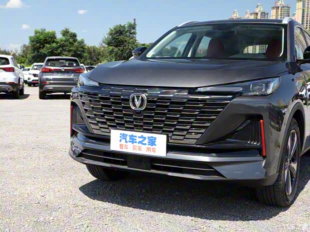 长安汽车 长安CS55PLUS 2022款 中配版
