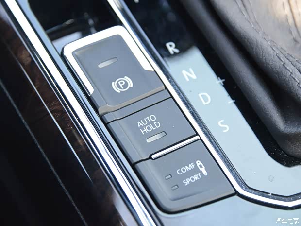 上汽大众 帕萨特 2016款 380TSI DSG至尊版