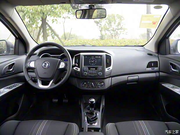 东风乘用车 东风风神AX3 2016款 1.4T 手动致酷型 东风乘用车 东风风神AX3 2016款 1.4T 手动致酷型