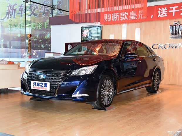 一汽丰田 皇冠 2018款 2.0T 尊享版 一汽丰田 皇冠 2018款 2.0T 尊享版