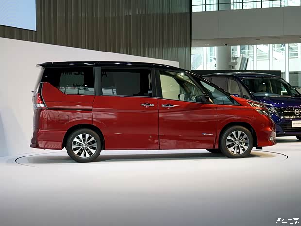 日产(进口) Serena 2017款 基本型 日产(进口) Serena 2017款 基本型