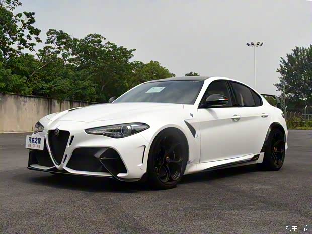 阿爾法·羅密歐 Giulia 2021款 GTAm 試裝車