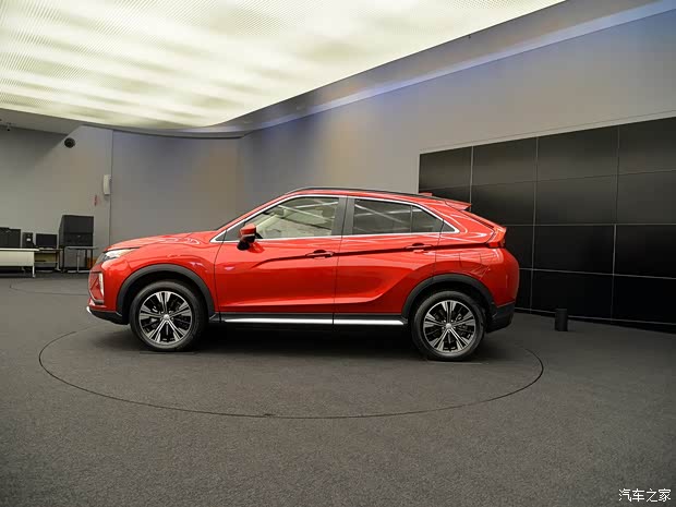 三菱(进口) Eclipse Cross 2017款 基本型 三菱(进口) Eclipse Cross 2017款 基本型