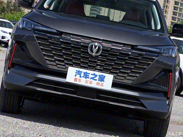 长安汽车 长安CS55PLUS 2022款 中配版