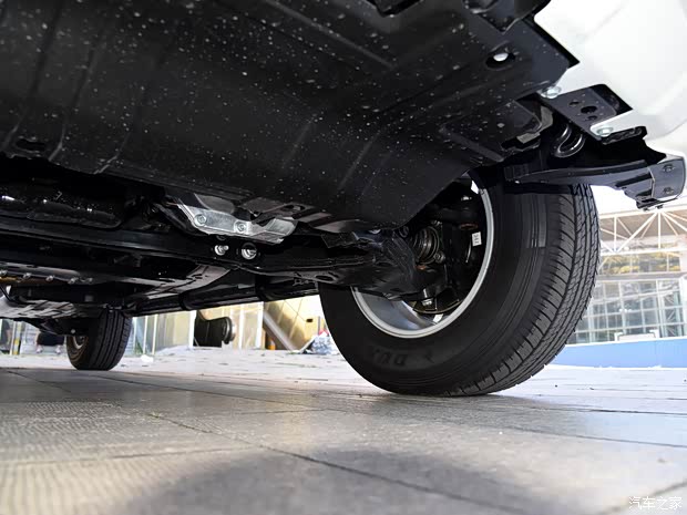 日产(进口) 途乐 2017款 4.0L SE中东版