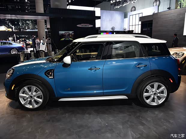 MINI MINI COUNTRYMAN 2017款 COOPER S 基本型