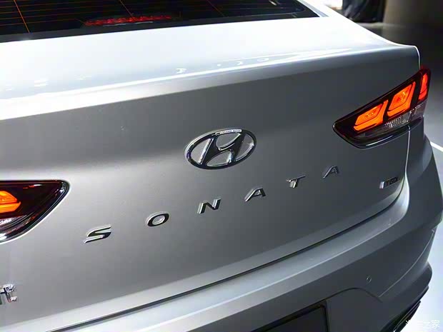 北京现代 索纳塔九 2017款 改款 基本型