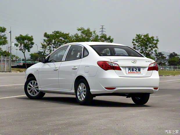 北京现代 悦动 2016款 1.6L 手动家悦版