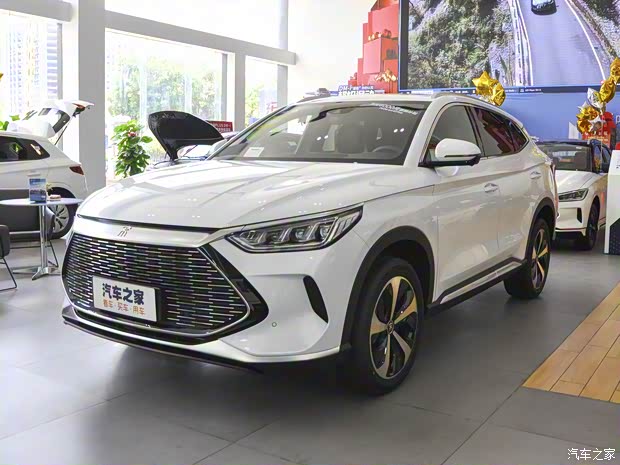 比亚迪 宋PLUS新能源 2021款 DM-i 110KM 旗舰型 比亚迪 宋PLUS新能源 2021款 DM-i 110KM 旗舰型