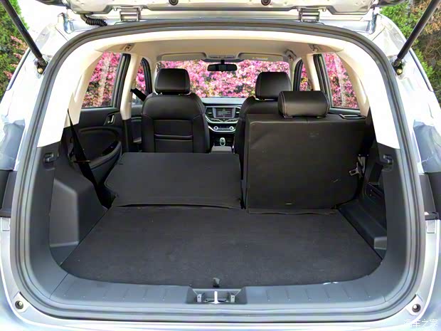 陆风汽车 陆风X2 2017款 基本型