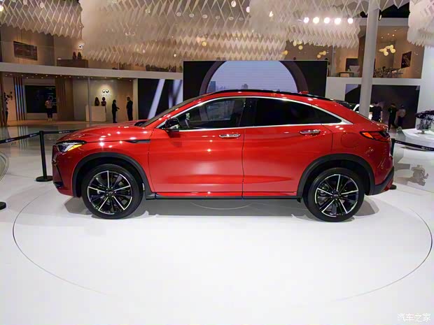 英菲尼迪(进口) 英菲尼迪QX55 2021款 基本型 英菲尼迪(进口) 英菲尼迪QX55 2021款 基本型