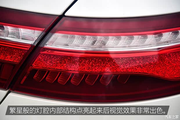 奔馳(進(jìn)口) 奔馳E級(進(jìn)口) 2017款 E 200 4MATIC 轎跑車