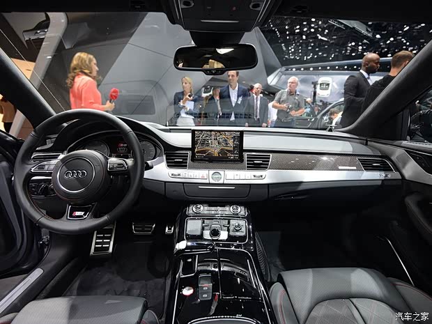 奧迪(進(jìn)口) 奧迪S8 2015款 S8 plus