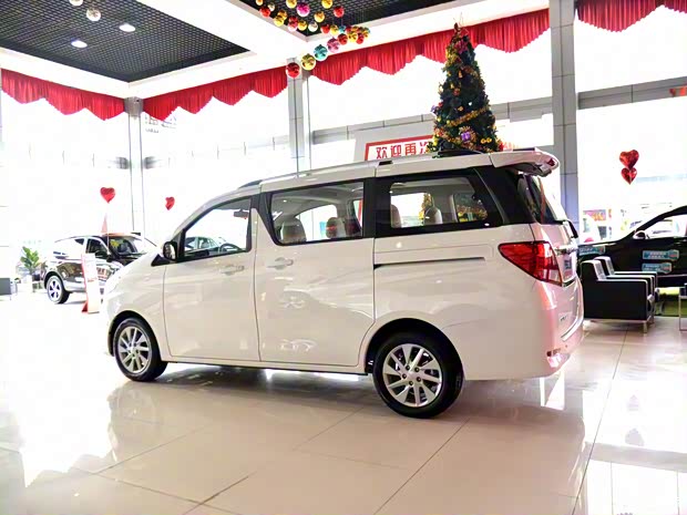 野马汽车 斯派卡 2017款 1.5L 手动豪华型