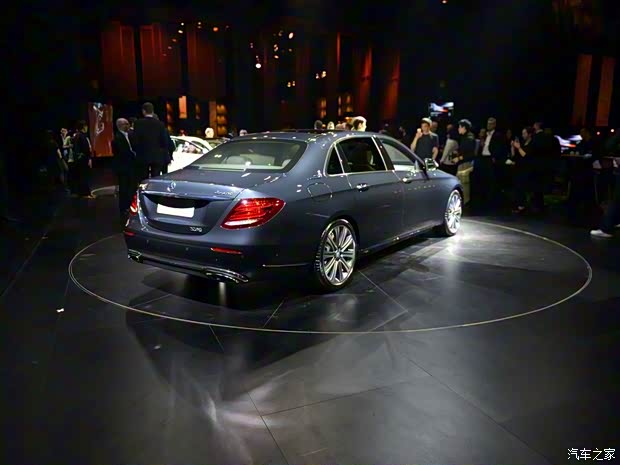 北京奔馳 奔馳E級 2016款 E 320 L 4MATIC