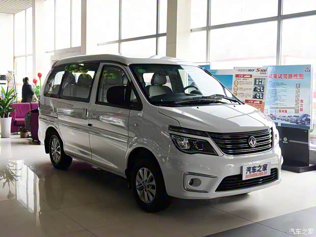 东风风行 菱智 2017款 M5 1.6L 舒适型 东风风行 菱智 2017款 M5 1.6L 舒适型