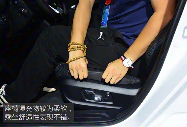 一汽红旗 红旗H5 2017款 基本型 一汽红旗 红旗H5 2017款 基本型