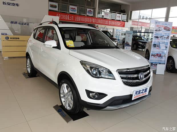 长安汽车 长安CS35 2017款 1.6L 手动豪华型 长安汽车 长安CS35 2017款 1.6L 手动豪华型