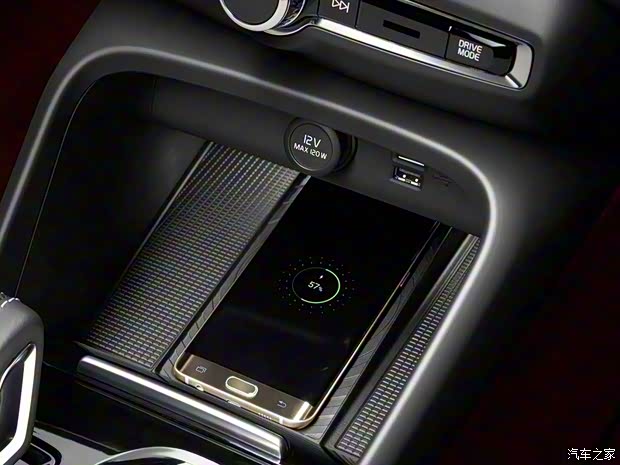 沃尔沃(进口) 沃尔沃XC40 2018款 基本型