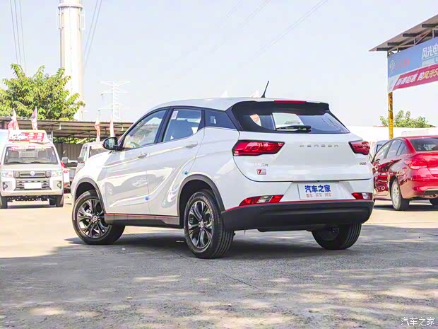 東風(fēng)小康 風(fēng)光500 2022款 1.5T 手動(dòng)暢享型 東風(fēng)小康 風(fēng)光500 2022款 1.5T 手動(dòng)暢享型