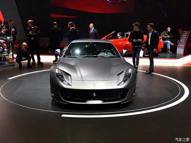 法拉利 812 Superfast 2017款 6.5L 标准型 法拉利 812 Superfast 2017款 6.5L 标准型