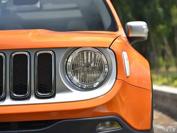 广汽菲克Jeep 自由侠 2016款 1.4T Limited 自动智能版