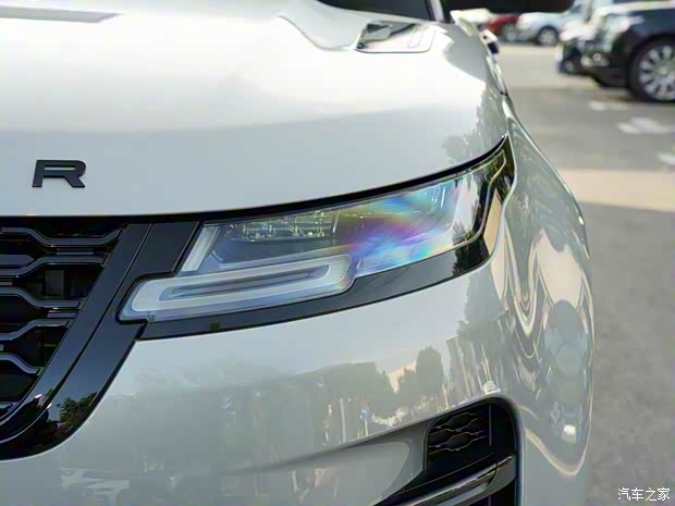 奇瑞捷豹路虎 揽胜极光 2021款 极光L 249PS R-Dynamic HSE