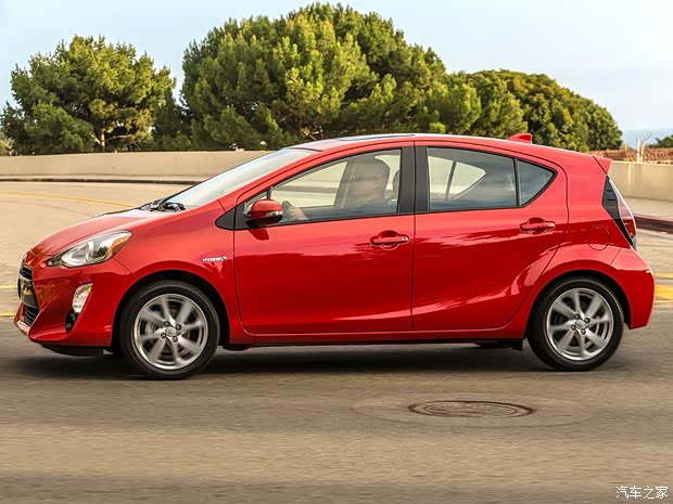 豐田(進口) 普銳斯(海外) 2016款 C