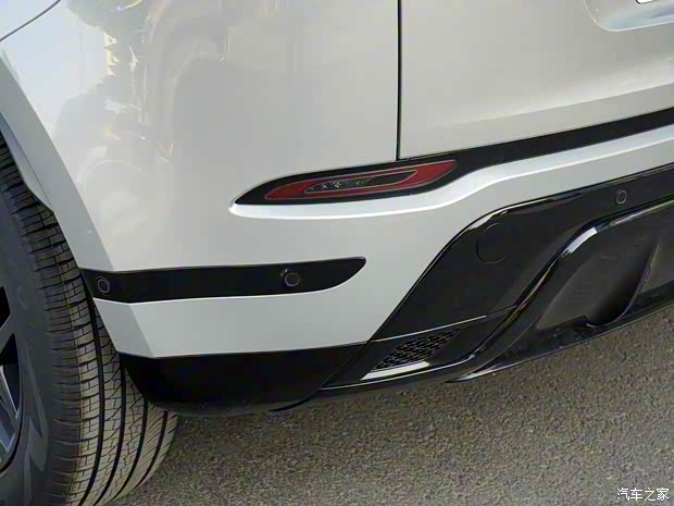 奇瑞捷豹路虎 揽胜极光 2021款 极光L 249PS R-Dynamic HSE