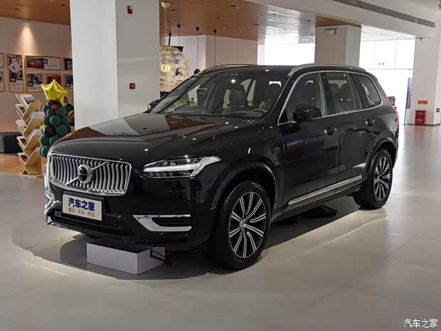 沃尔沃(进口) 沃尔沃XC90新能源 2021款 E驱混动 T8 智尊豪华版 7座 沃尔沃(进口) 沃尔沃XC90新能源 2021款 E驱混动 T8 智尊豪华版 7座