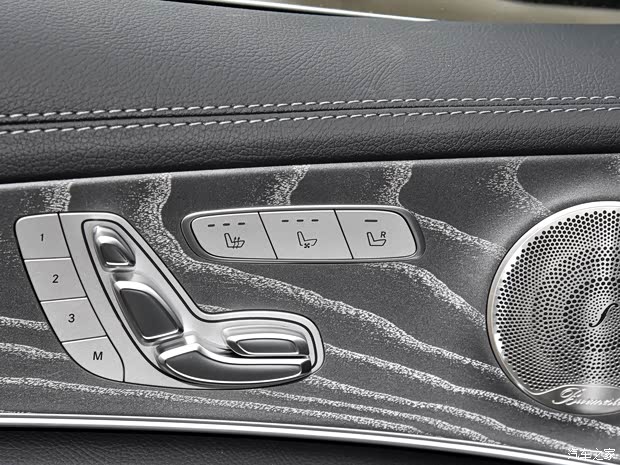 北京奔驰 奔驰E级新能源 2021款 E 350 e L 插电式混合动力运动轿车