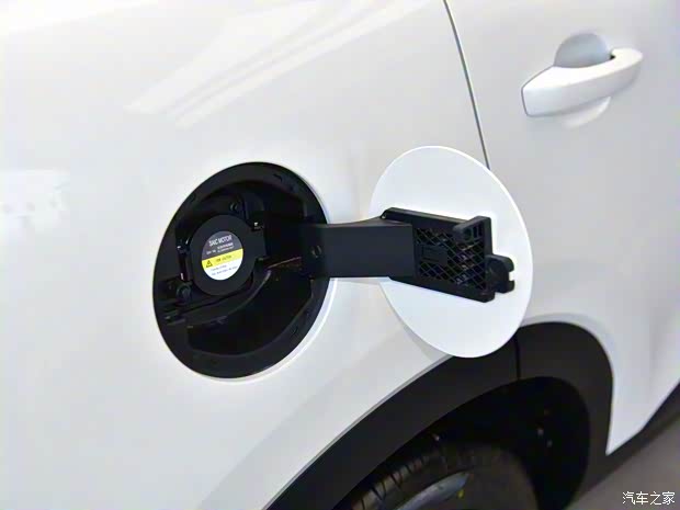 上汽集团 MG领航新能源 2021款 Trophy系列 1.5T 混动Trophy尊享版