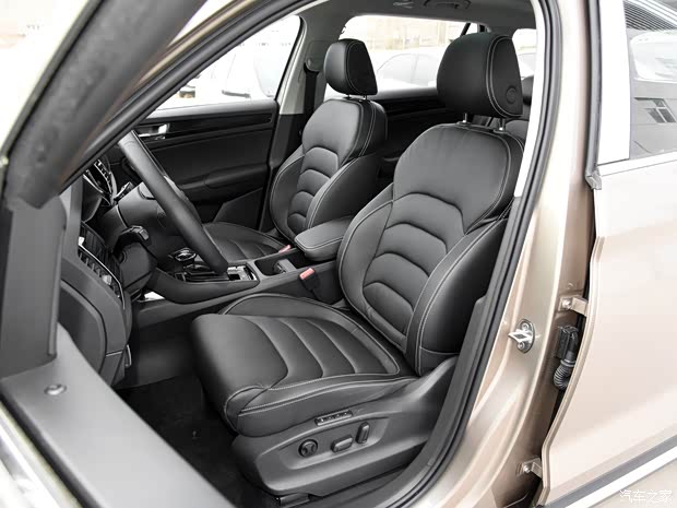 上汽大众斯柯达 柯迪亚克 2021款 TSI330 5座两驱豪华优享版 上汽大众斯柯达 柯迪亚克 2021款 TSI330 5座两驱豪华优享版