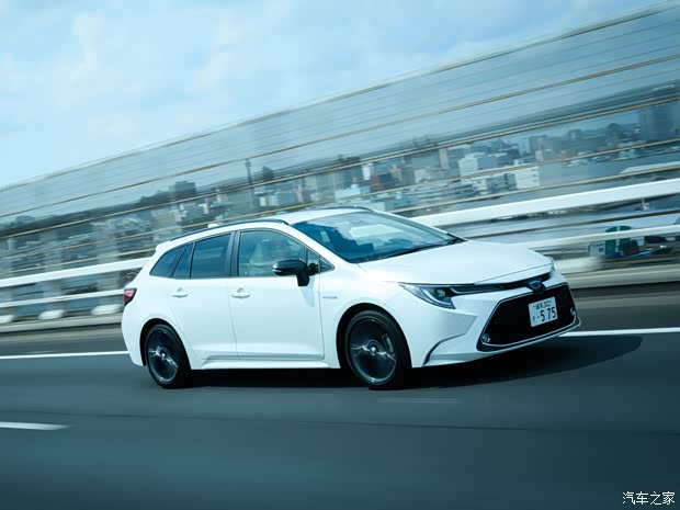 丰田(进口) 卡罗拉(进口) 2019款 Touring Hybrid WxB 日本版