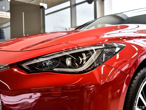 英菲尼迪(进口) 英菲尼迪Q60 2017款 2.0T 标准型