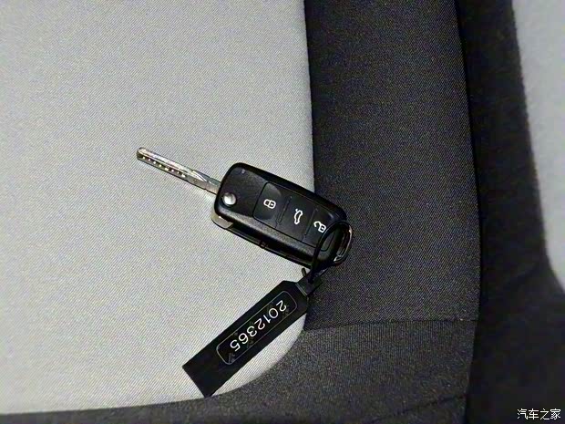 上汽大眾斯柯達(dá) 晶銳 2016款 1.4L 自動(dòng)車享版