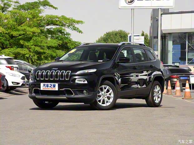 廣汽菲克Jeep 自由光 2017款 2.0L 優(yōu)越版