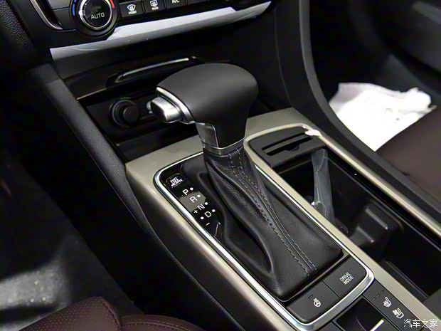 東風(fēng)悅達起亞 起亞K5 2016款 運動型