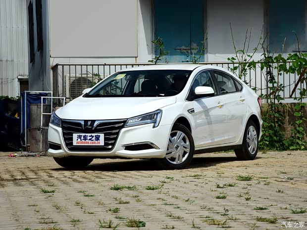 东风裕隆 纳5 2015款 1.8T 手动智慧型 东风裕隆 纳5 2015款 1.8T 手动智慧型