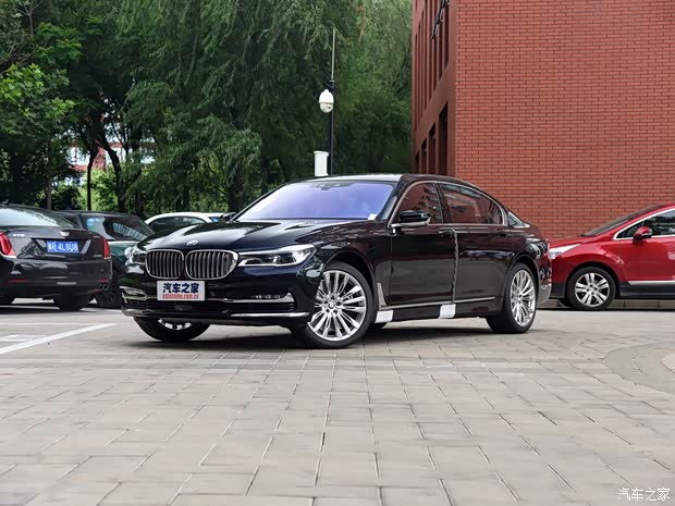 寶馬(進口) 寶馬7系 2018款 M760Li xDrive 卓越奢華版