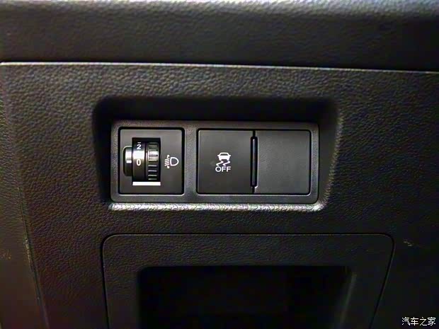 上汽通用五菱 寶駿310 2017款 1.5L 自動(dòng)豪華型