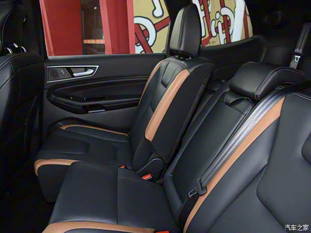 长安福特 锐界 2021款 PLUS EcoBoost 245 四驱尊锐型 7座