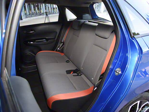 东风本田 LIFE 2021款 1.5L CVT SPORT