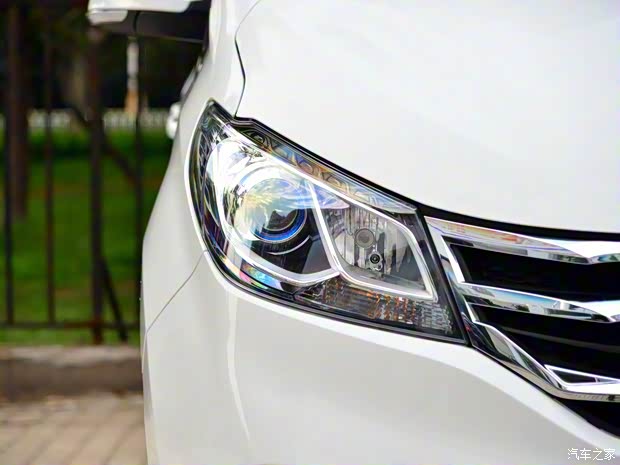 上汽大通 上汽大通G10 2016款 1.9T 手動柴油版 國V