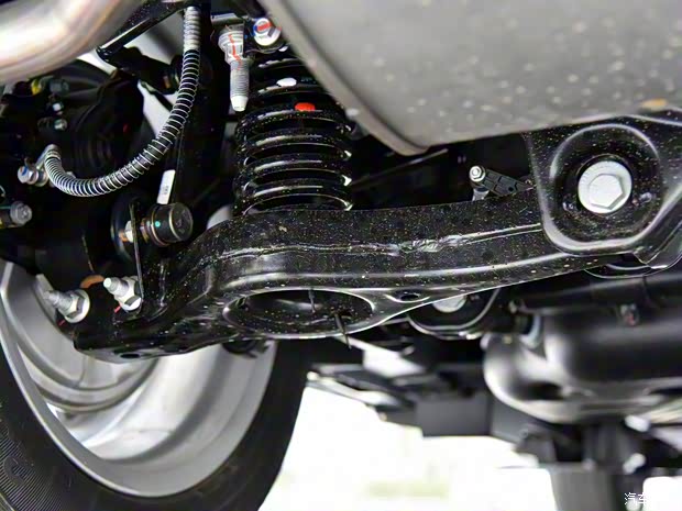 众泰汽车 众泰T700 2017款 基本型 众泰汽车 众泰T700 2017款 基本型