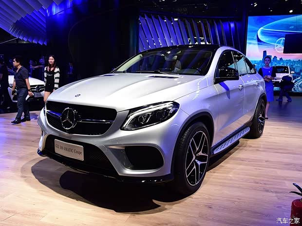 奔驰(进口) 奔驰GLE 2017款 GLE 500 4MATIC 轿跑SUV