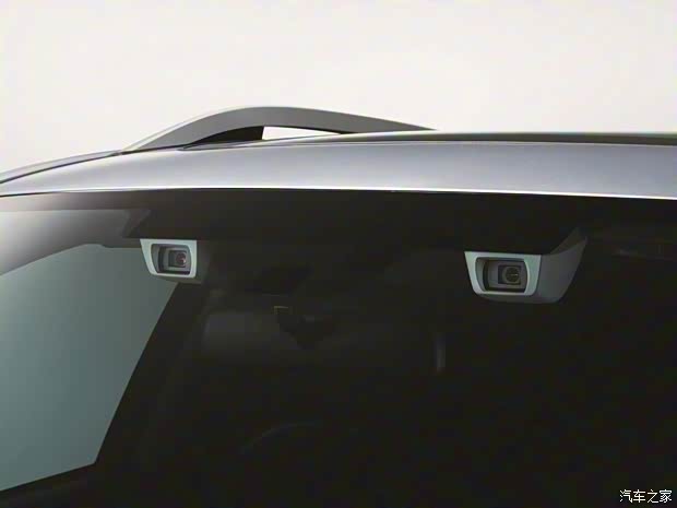 斯巴鲁 森林人 2018款 2.5i 尊贵导航版EyeSight