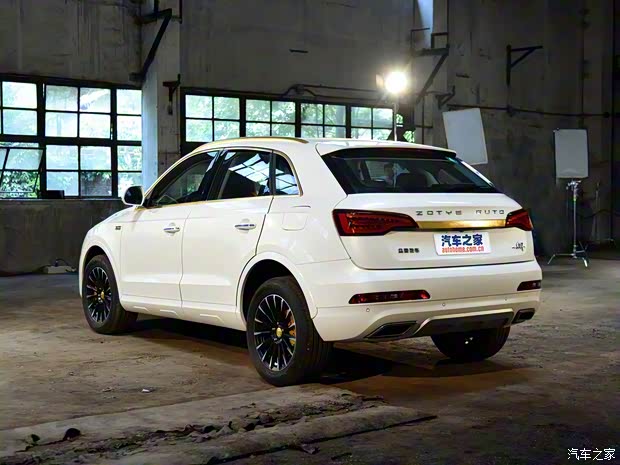 众泰汽车 众泰SR7 2016款 1.5T GAL限量版