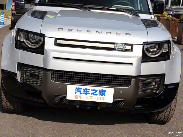 路虎(进口) 路虎卫士 2021款 90 P400 X-DYNAMIC S