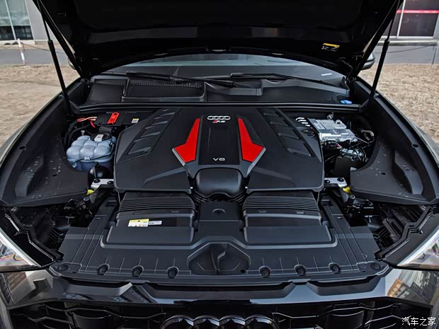 Audi Sport 奥迪RS Q8 2021款 基本型